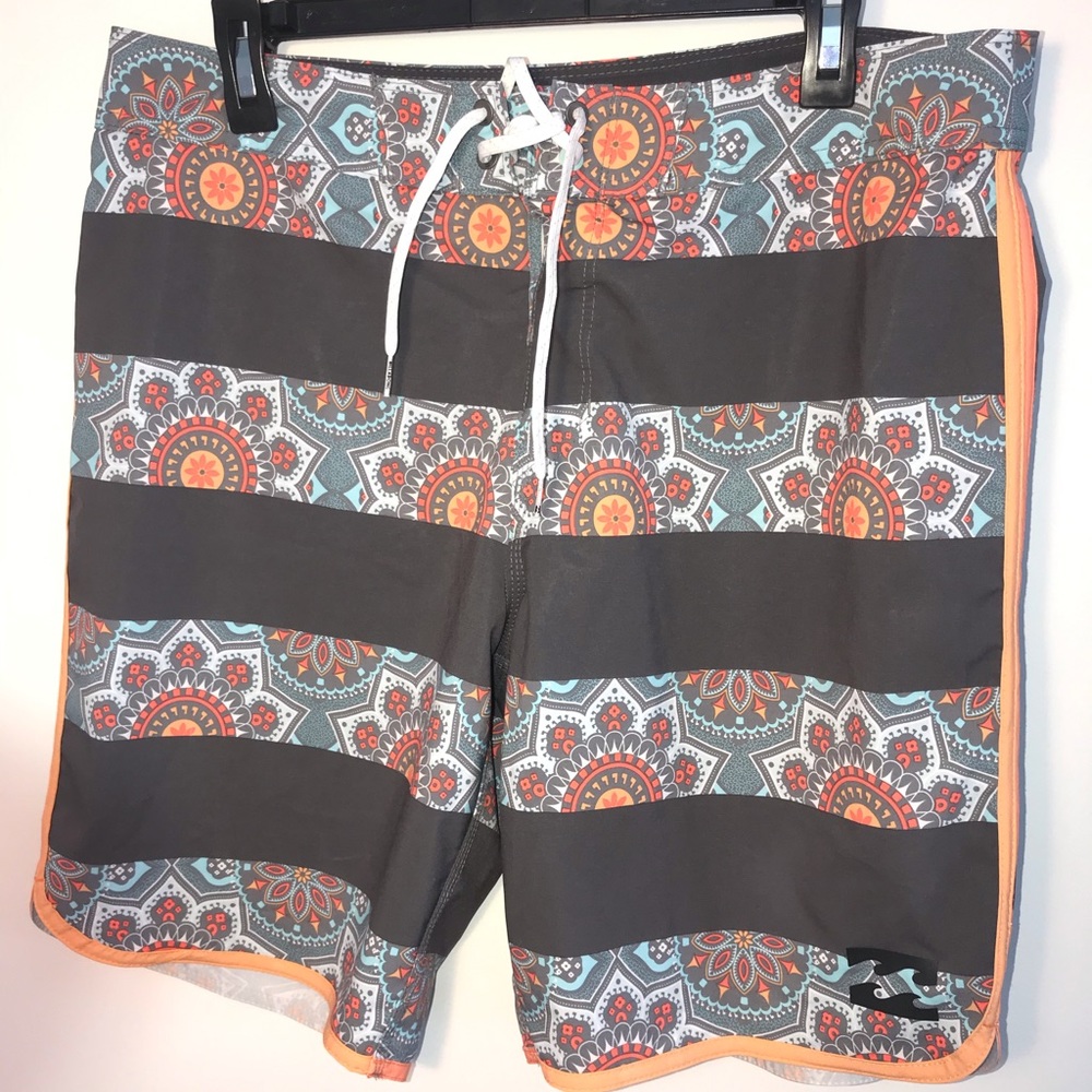 Billabong board shorts platinum size 34 Men’s rare unique 73
